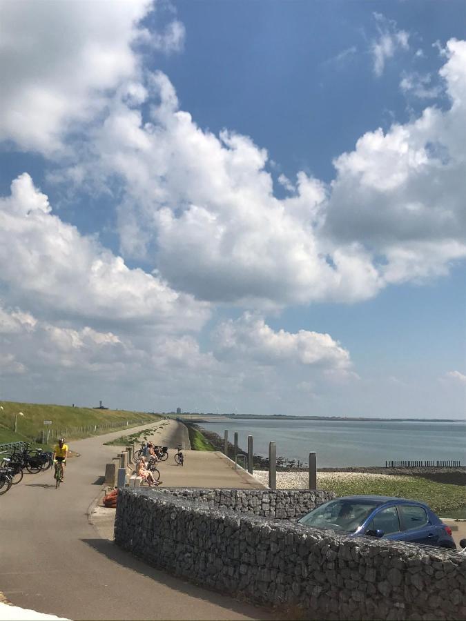 T Huuske Tuinappartement Met Fantastisch Uitzicht, Nabij Zee Apartment *